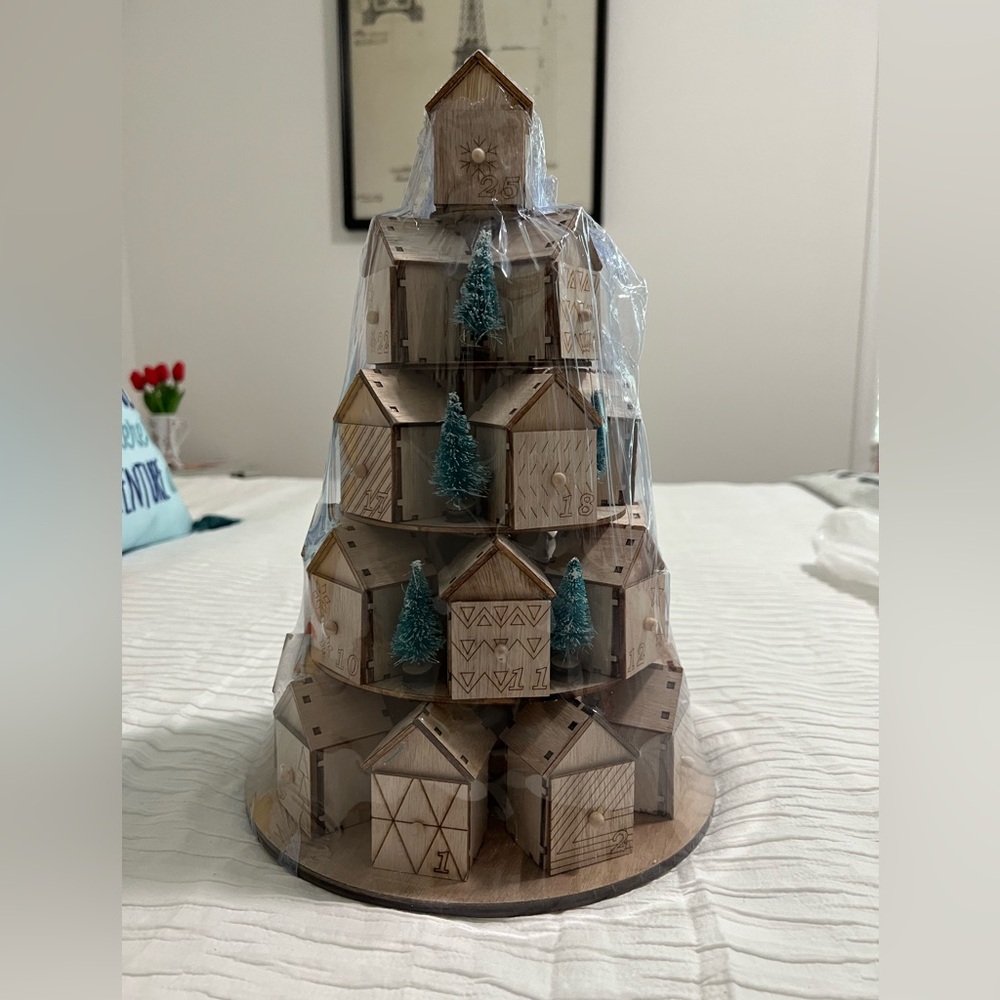 Advent calendar tree house